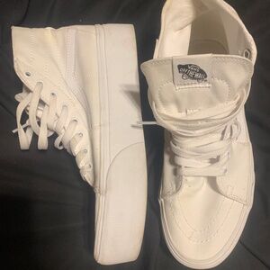 Vans Sk8-Hi Tapered Stackform- True White
Size: Women’s 10 / Men’s 8.5